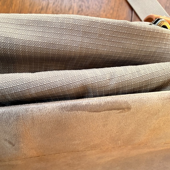 Bellroy Sling Mini Premium - Picture 4 of 4